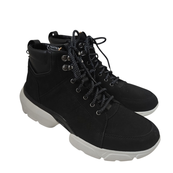 Vionic Freedom Size 9.5 - Picture 4 of 10